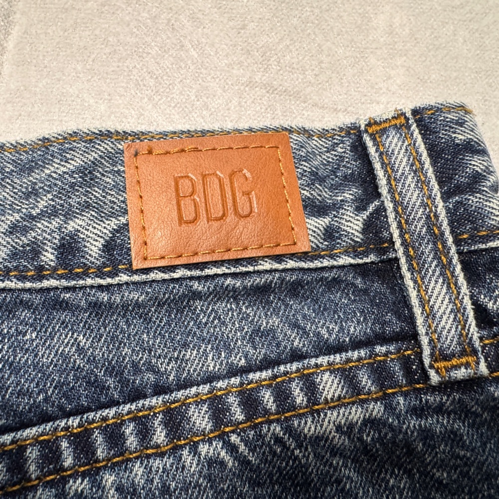 BDG High Rise Distressed Denim Jeans - Picture 4 of 8